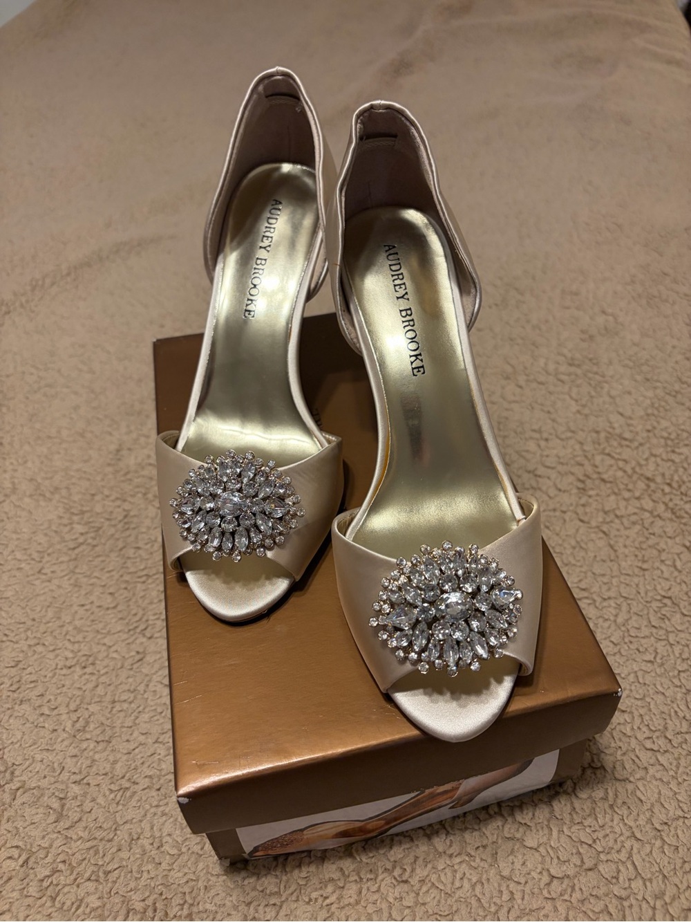 Audrey Brooke Satin Champagne Open-Toe Heels with Crystal Cluster
